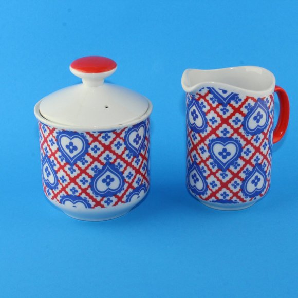 Sugar Bowl and Creamer Set - Picture 2 of 12